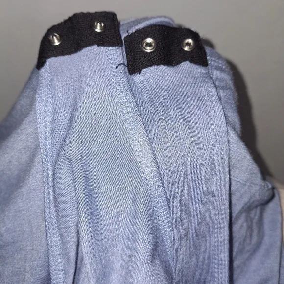 Short Sleeve Bodysuit- W Sz Small - Picture 7 of 8